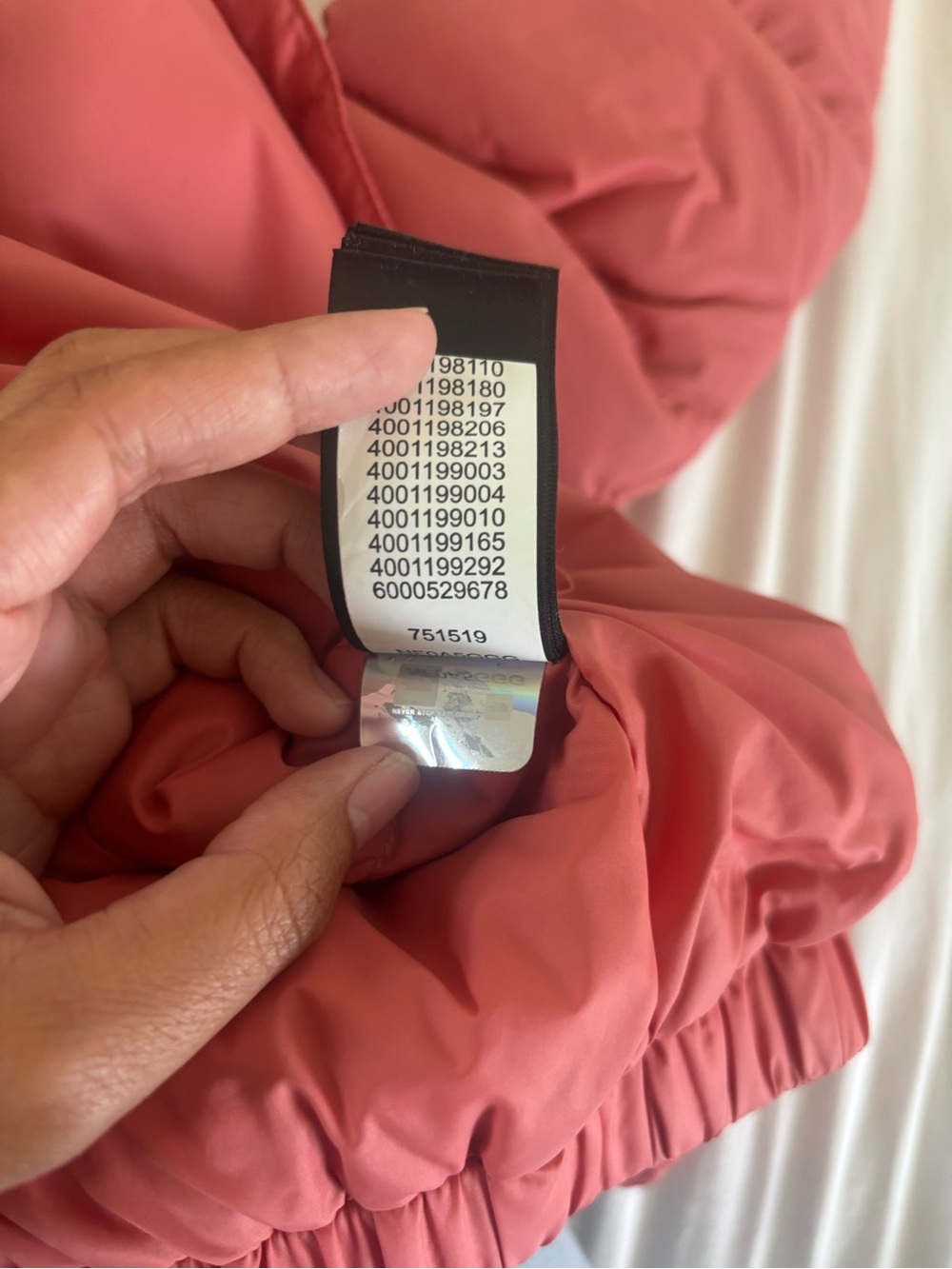 The North Face Hydrenalite Pink Puffer Jacket View 5
